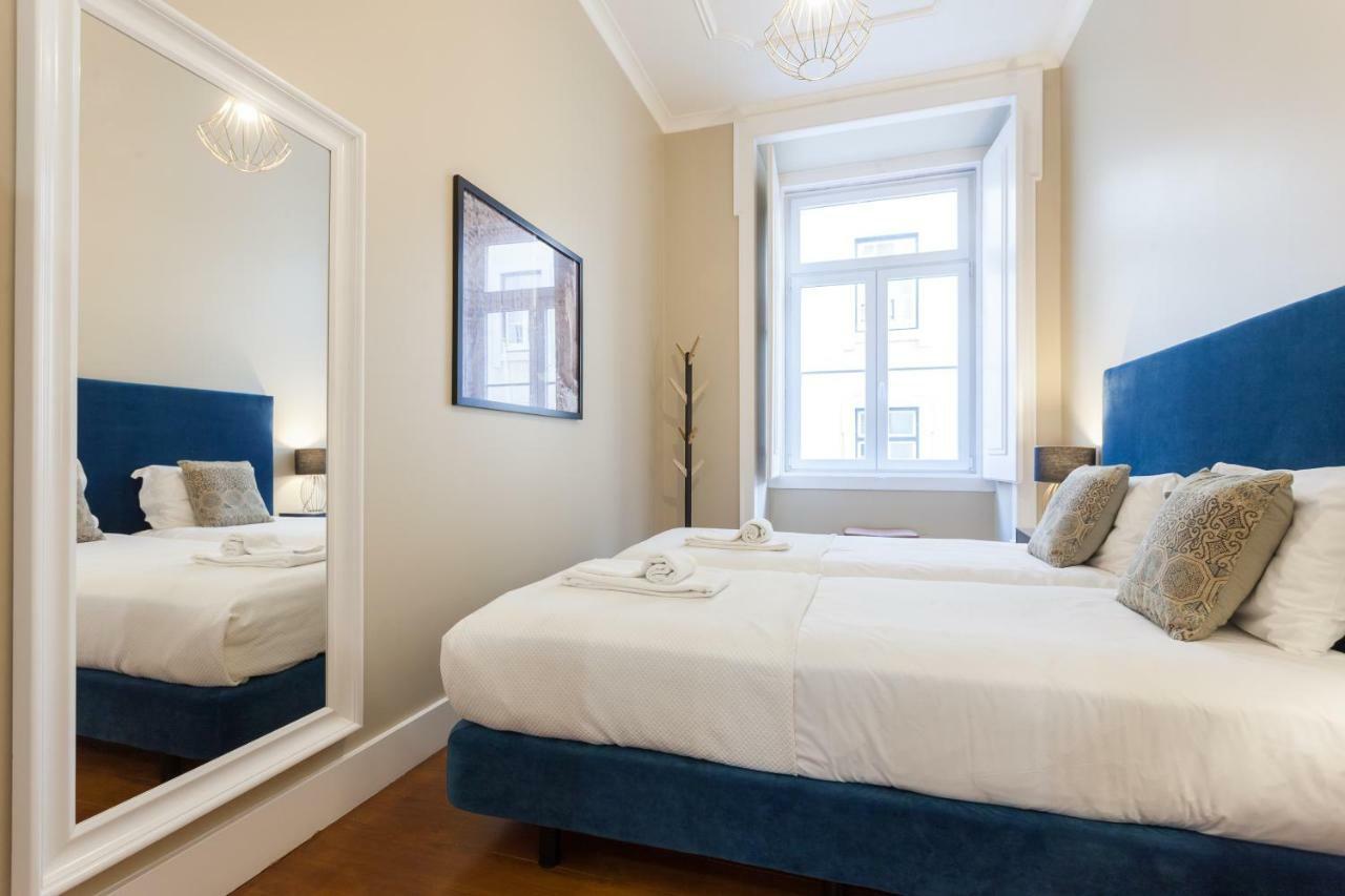 Baixa Vintage Three-Bedroom Apartment - By Lu Holidays Lissabon Exterior foto